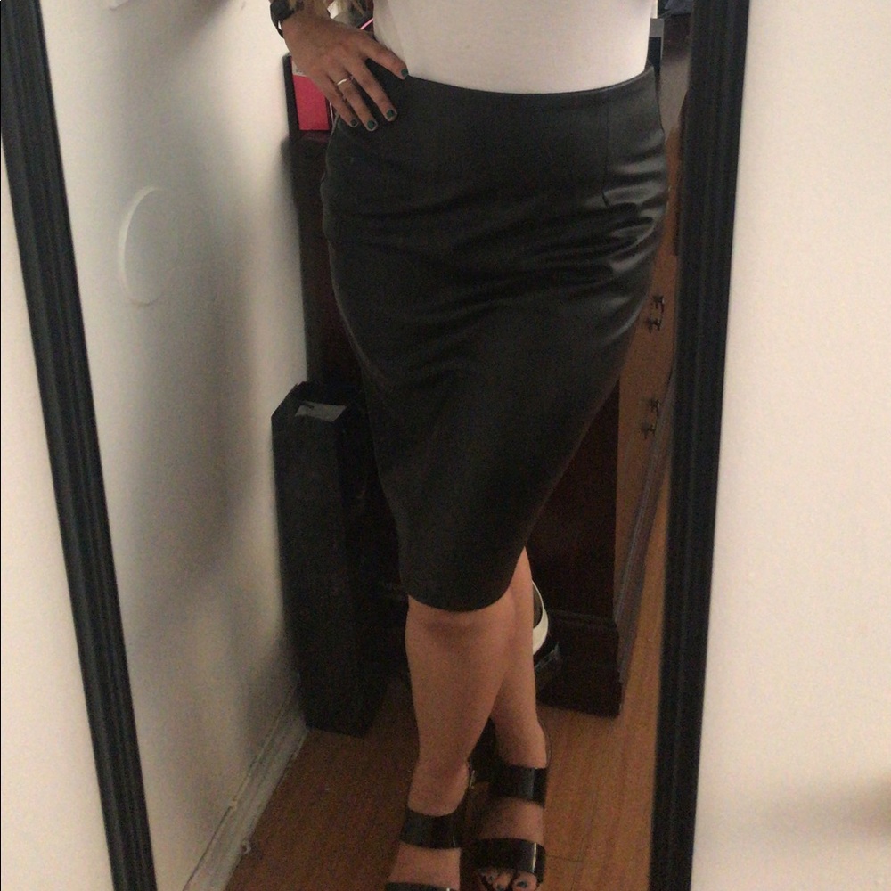 ❤️PU Leather Black Pencil Skirt